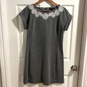 Banana Republic dress with ribbon flower detail at neck- SIZE 8